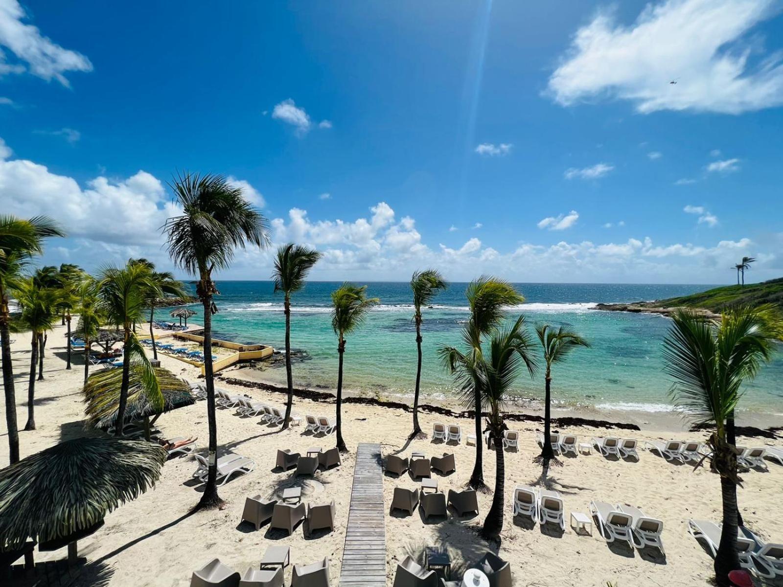 Nouveau Le Ti Merveilleux Du Manganao, Acces Plage Saint-Francois  Luaran gambar